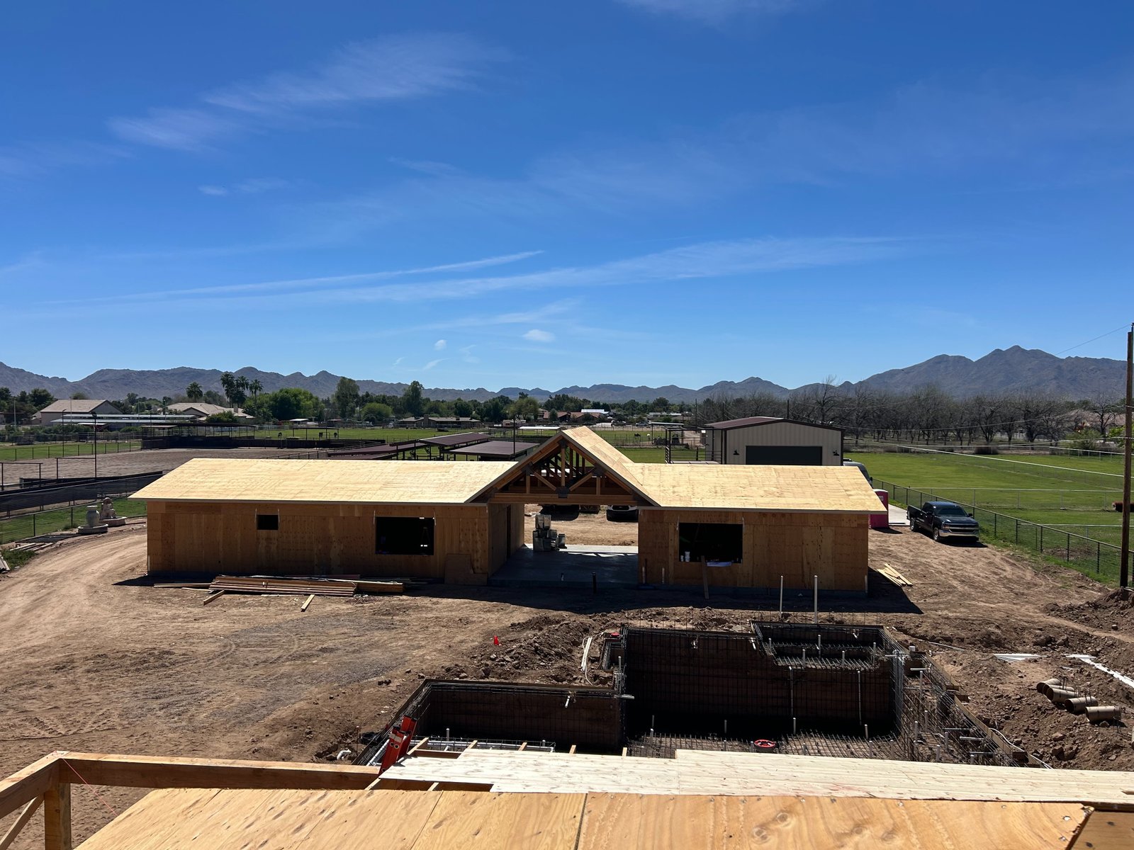 HDZ Carpentry LLC